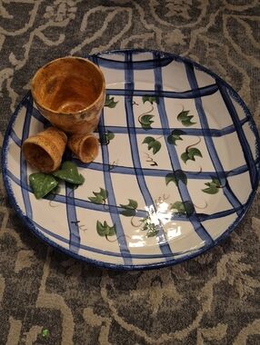CALI Hand-Painted Blue & White Ceramic Serving Platter with Green Leaf Motif